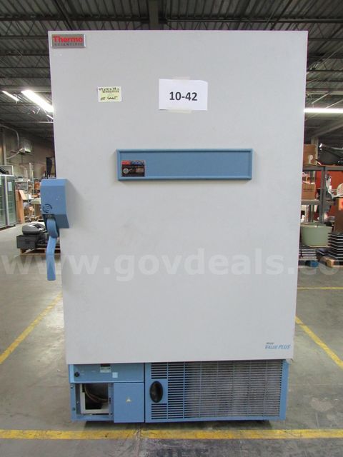 10-42 Freezer (Lab)
