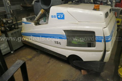 Star Hydrodyne SS47 floor sweeper (#256)