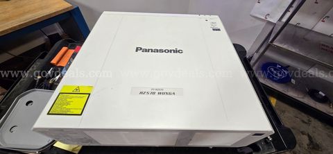 Panasonic RZ570 WUXGA Projector