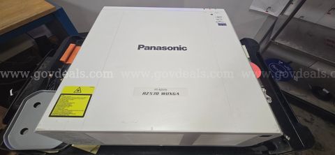 Panasonic RZ570 WUXGA Projector