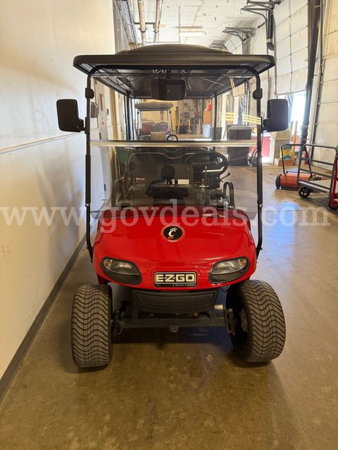 E-Z-GO 6 Seat Electric Golf Cart
