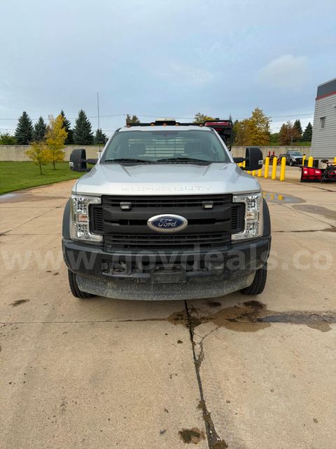 2017 Ford F-450 dually 4x4 w/ Utility Body
