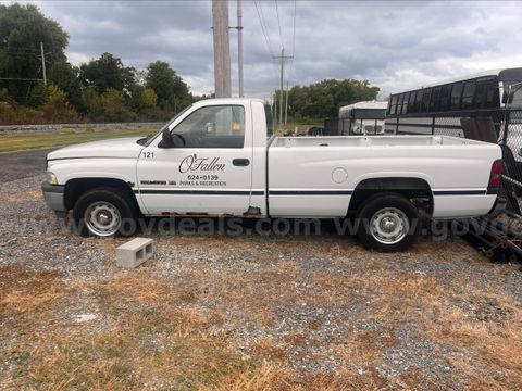 2001 Dodge Ram 1500 Reg. Cab Long Bed 2WD