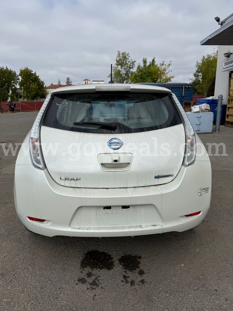 2015 Nissan LEAF SL