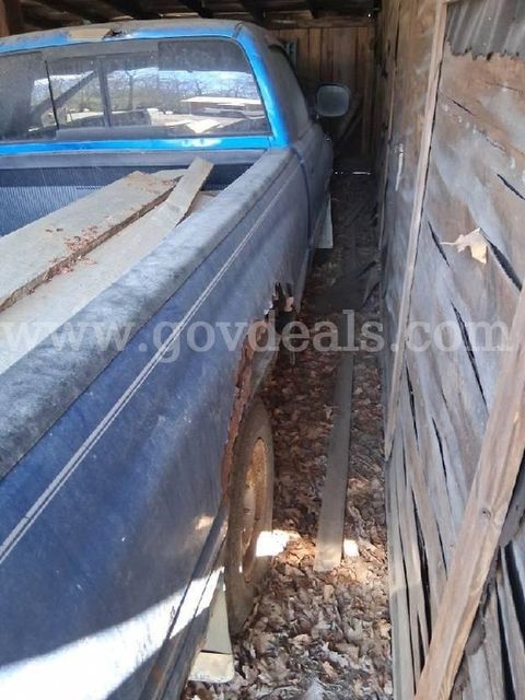 1998 Dodge Ram 1500 Reg. Cab 8-ft. Bed 4WD