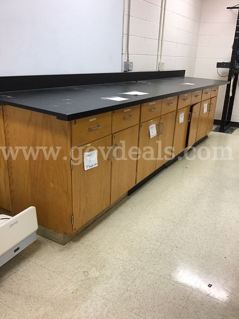 5 cabinets with countertops