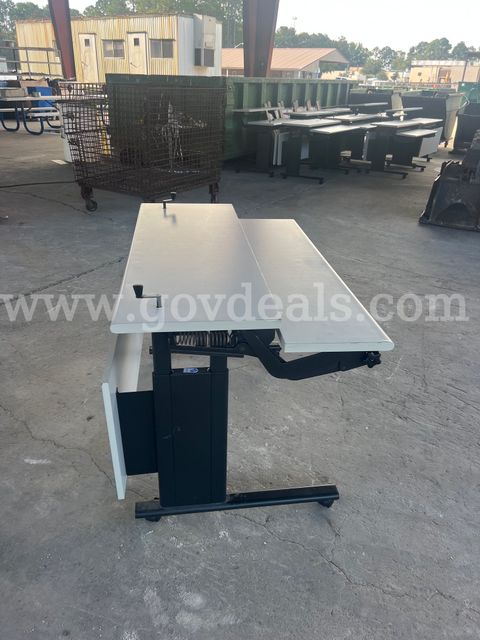 Mobile Computer Desk/Table