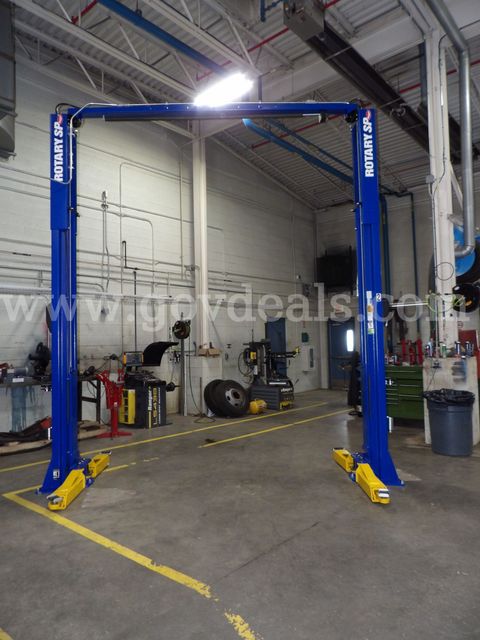 Rotary - 12,000 Pound Vehicle Lift