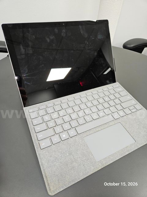 Microsoft Surface Model 1796