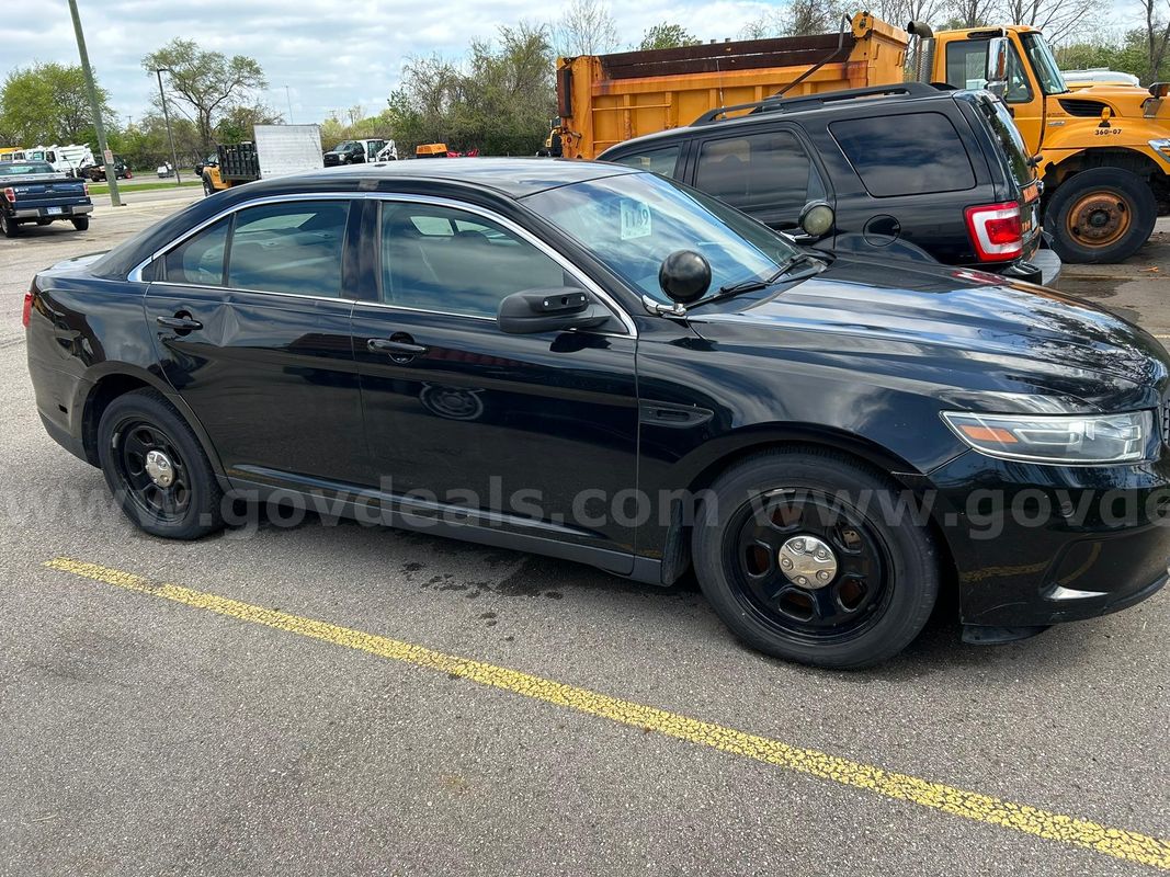 2015 Ford Taurus