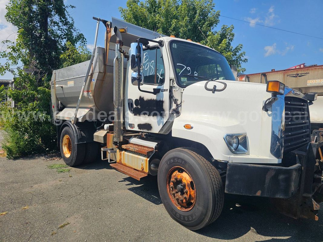 2014 Freightliner 108SD