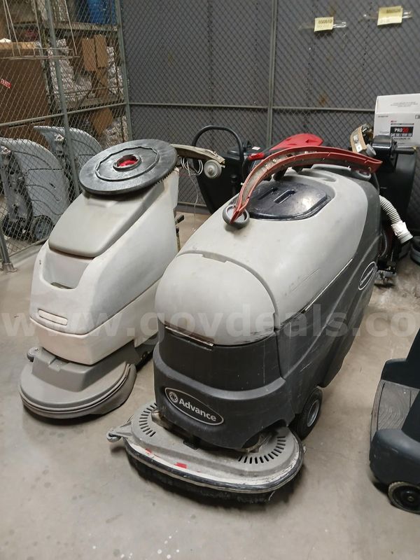 A Lot of (2) Auto Scrubbers/Carpet Extractors