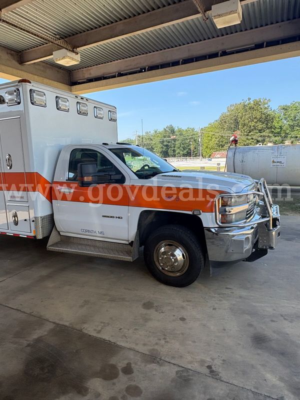 2015 Chevrolet Silverado 3500HD LT Long Box 2WD