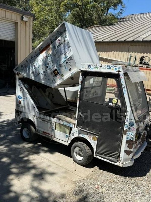 Taylor Dunn Refuse Cart