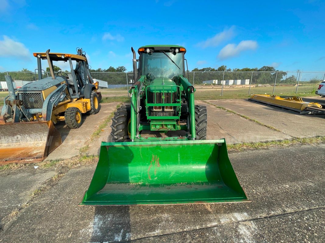 2011 John Deere 6430 Tractor