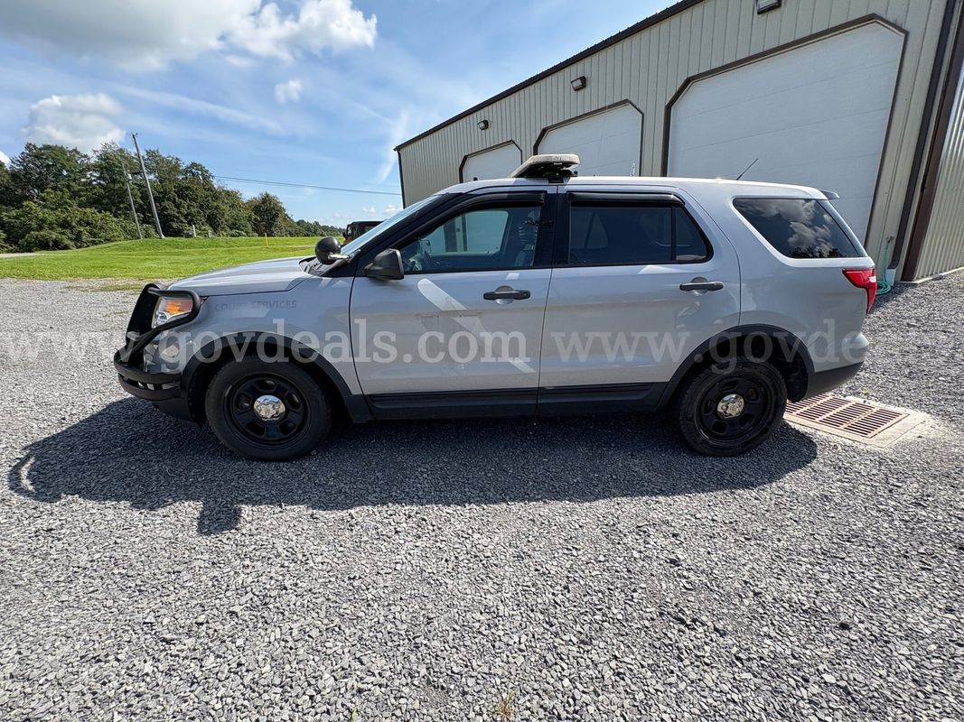 2013 Ford Explorer Interceptor Police 4WD