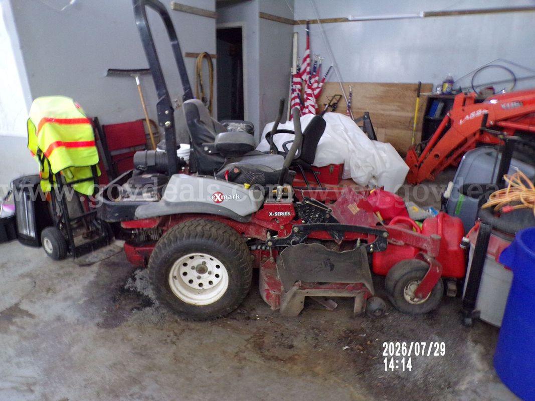 Exmark X Series Zero-Turn Mower