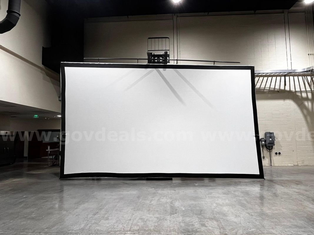Da-Lite Fast-Fold Truss portable projection screen (15'x26')