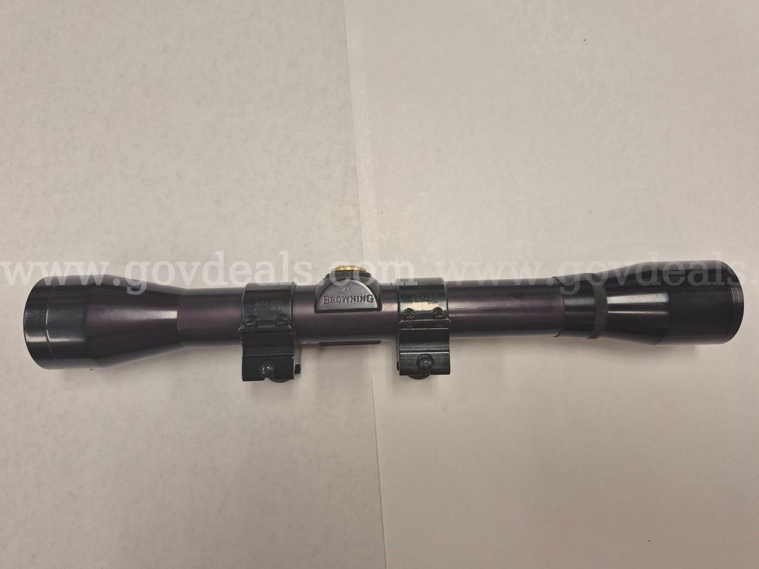 2 Rifle Scopes