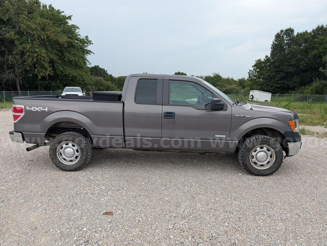 2013 Ford F-150 XL Truck 4X4