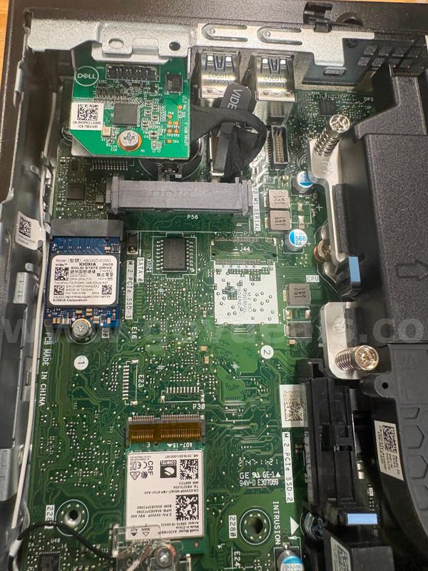 4 Dell desktops Model 3090