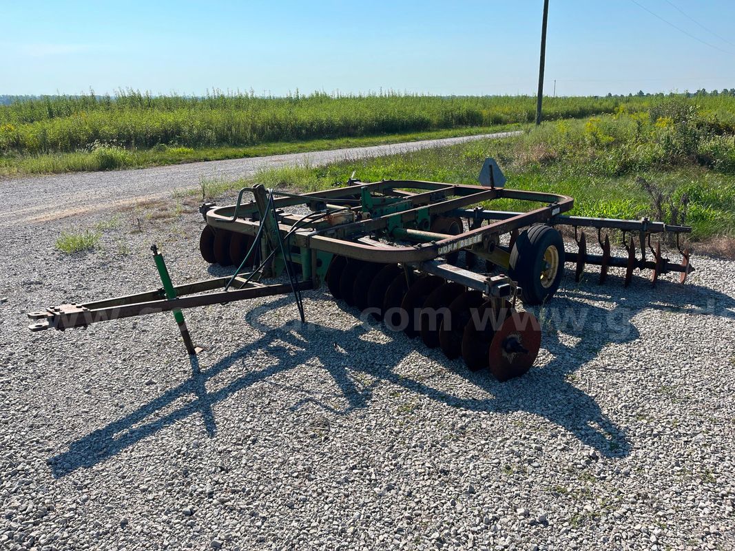 John Deere 215 Tandem Disc Harrow
