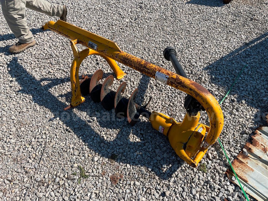 Danuser F-8 Auger attachment