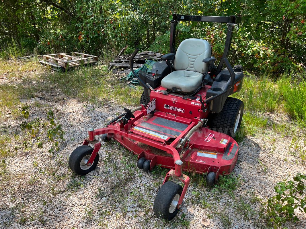 Bush Hog CZ2561 Zero Turn Mower