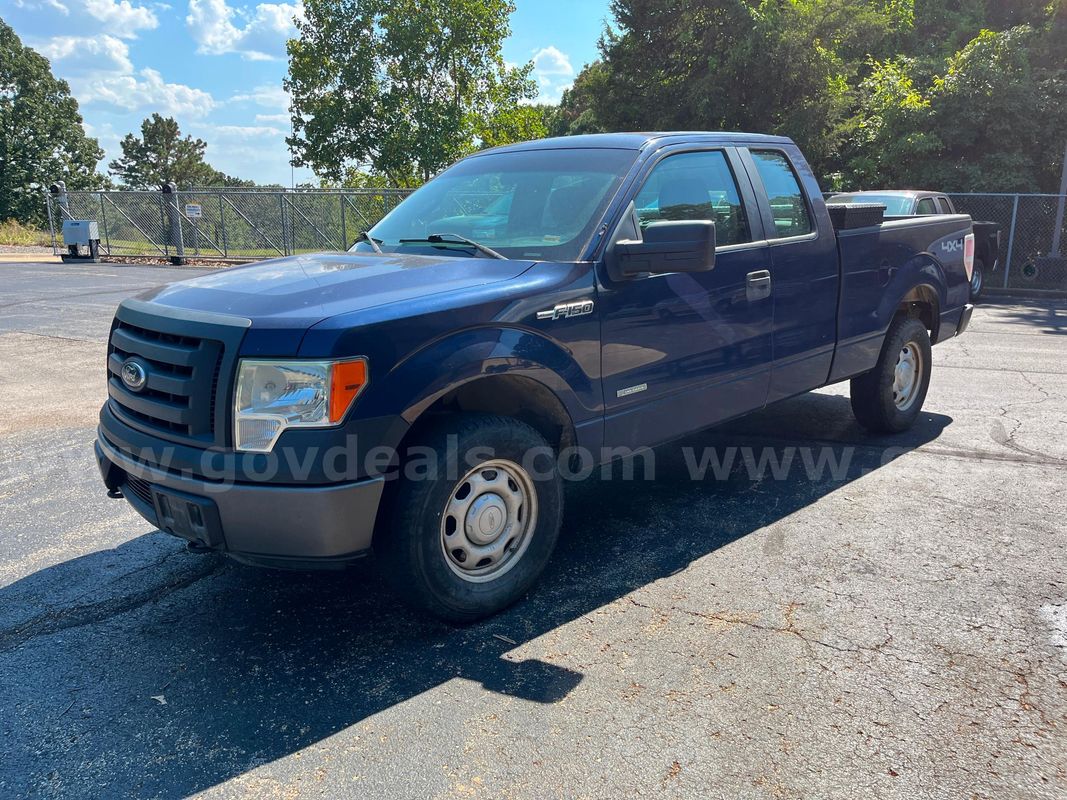 2011 Ford F-150 XL SuperCab 6.5-ft. Bed 4WD