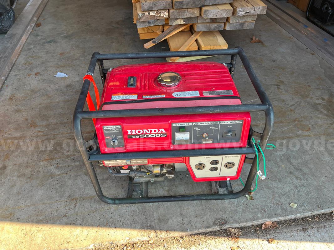 Honda EM5000S Portable Generator