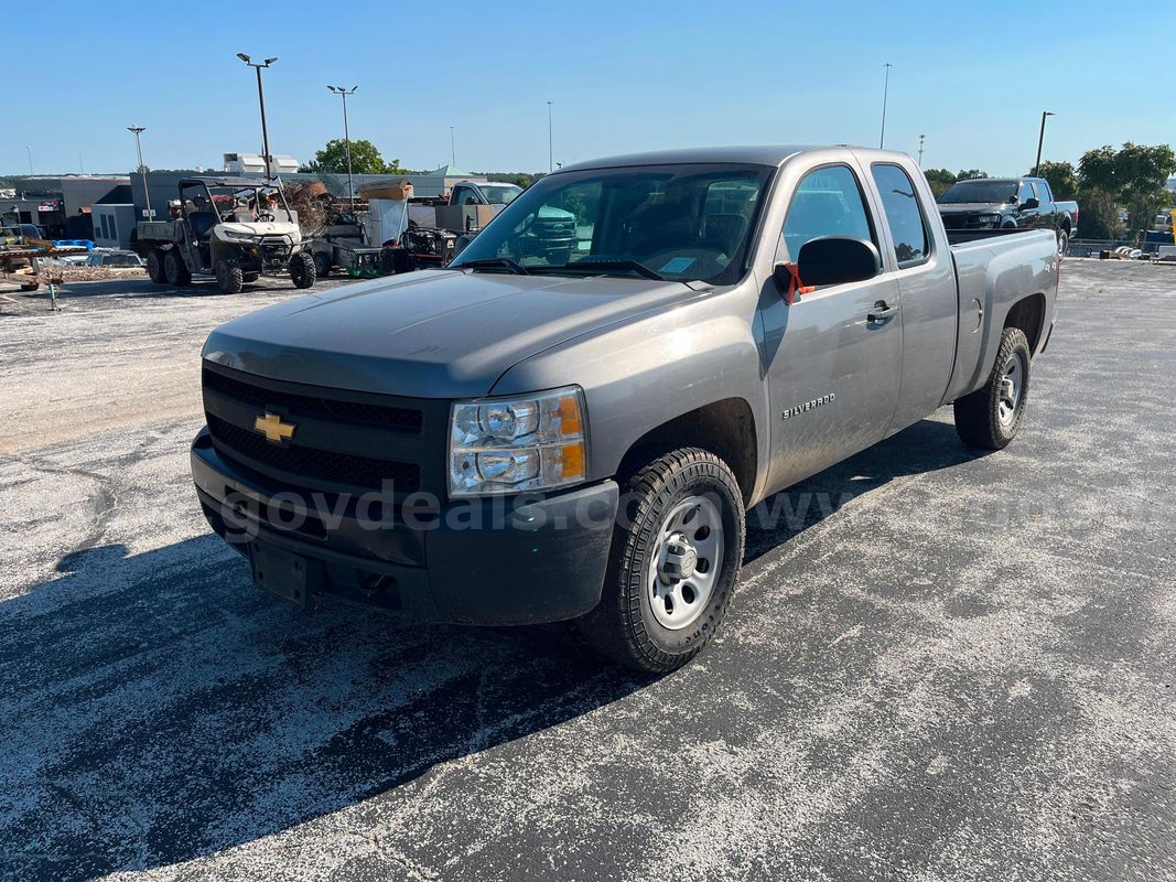 2013 Chevrolet Silverado 1500 Work Truck Ext. Cab 4WD