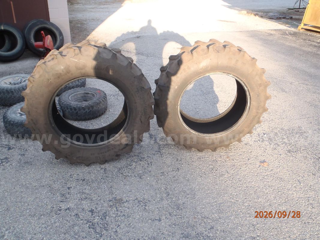 Firestone super traction 2 2tires 12.4-24 2tires 11.2-24 2 tires 16.9-30