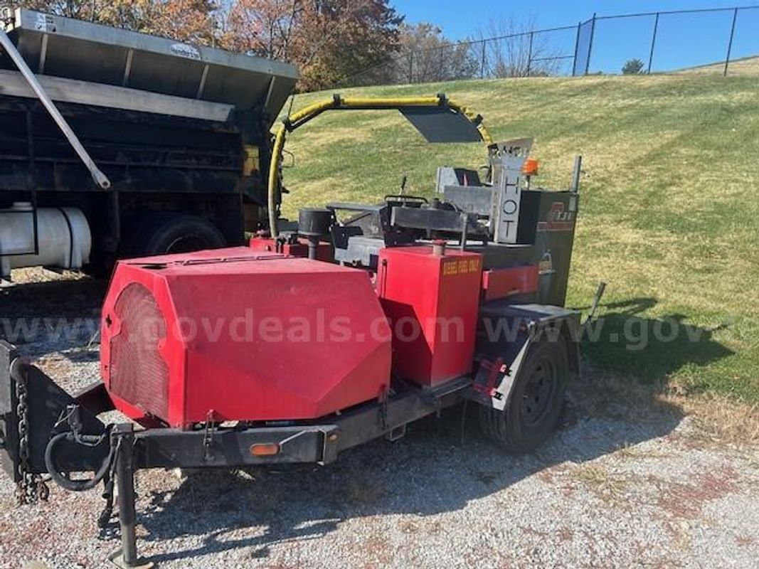 2009 Cimline Magma 110 Crack Seal Machine