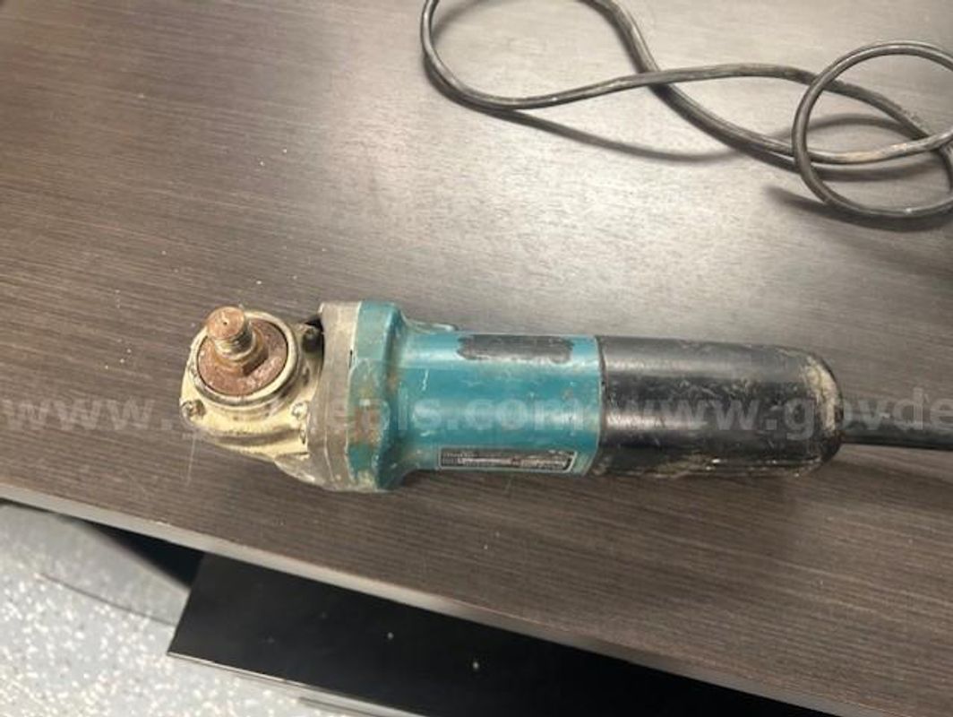 2009 Makita 4 1/2" Grinder
