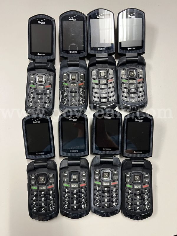 ONE Kyocera Verizon Phone - PARTS ONLY