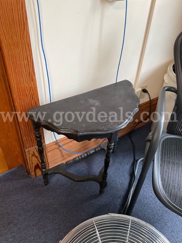 Black Antique Stand