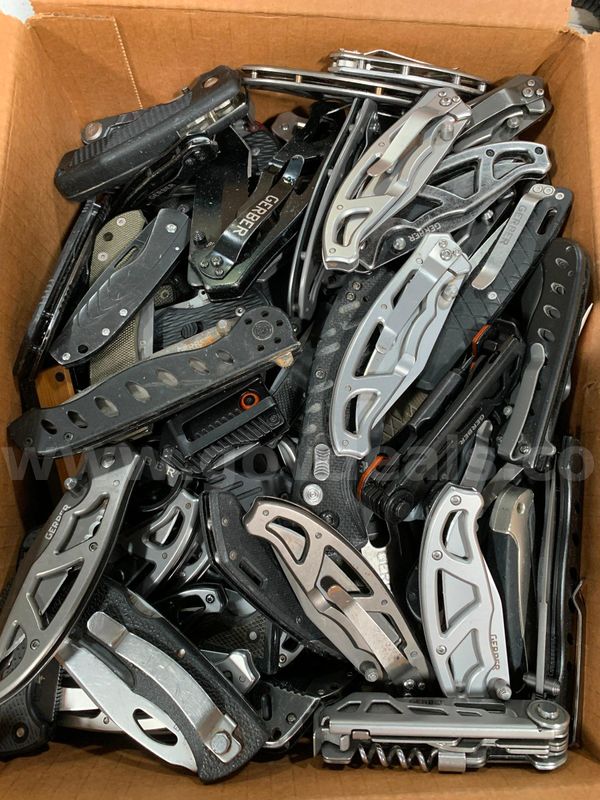 Box of Folding Knives