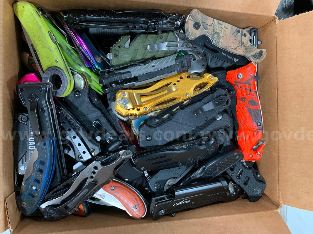 Box of Folding Knives