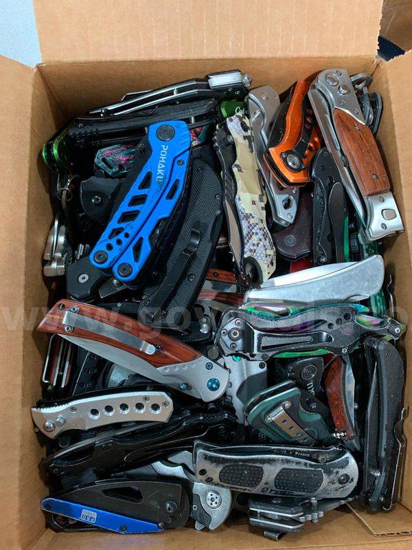 Box of Folding Knives