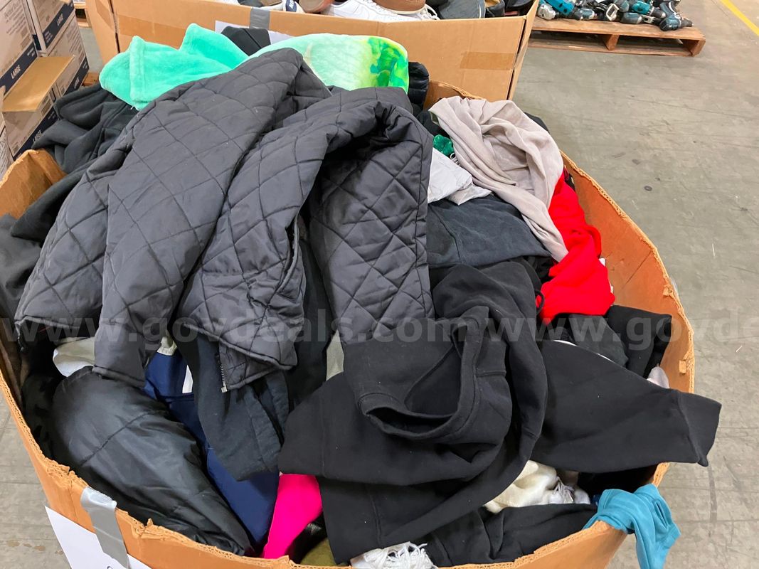 Pallet of Clothes