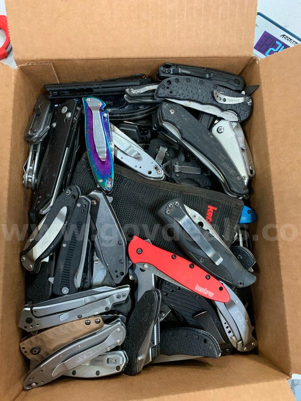 Box of Folding Knives