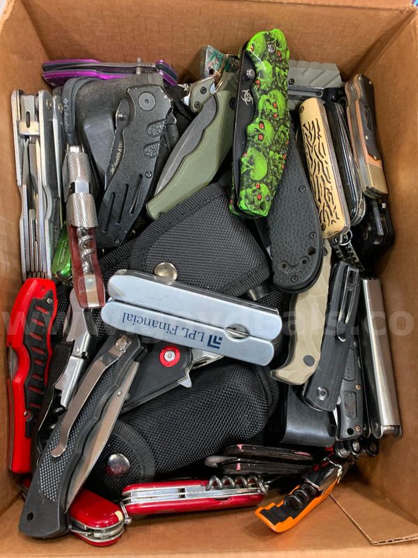Box of Folding Knives