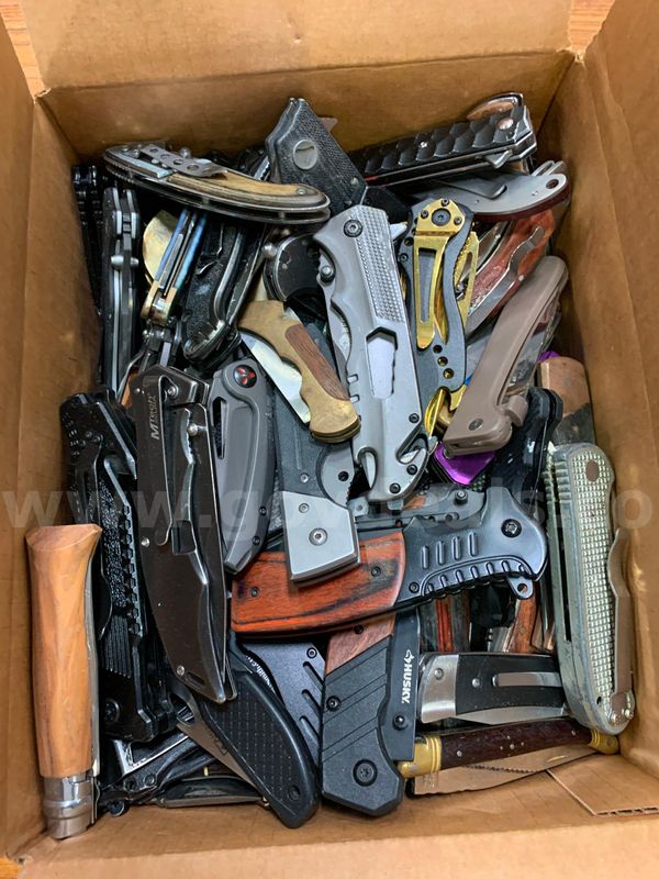 Box of Folding Knives