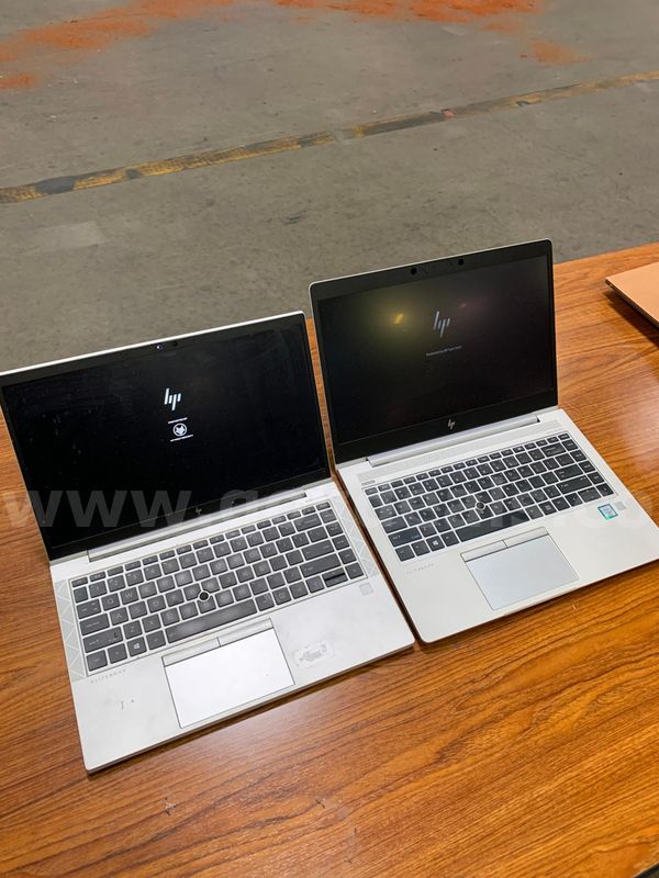 2 Laptops