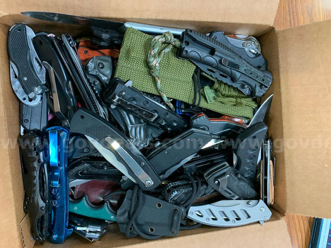 Box of Folding Knives