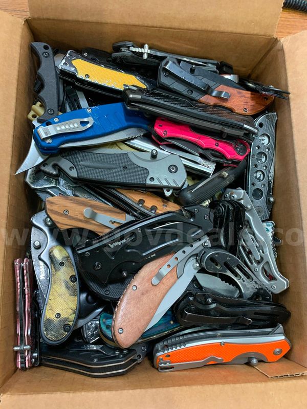Box of Folding Knives