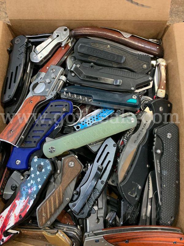 Box of Folding Knives