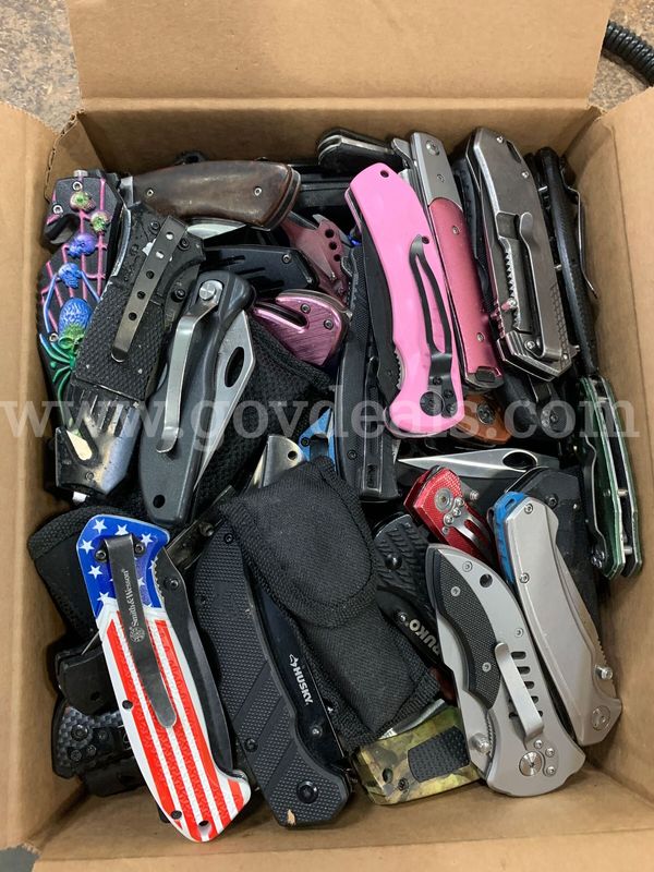Box of Folding Knives