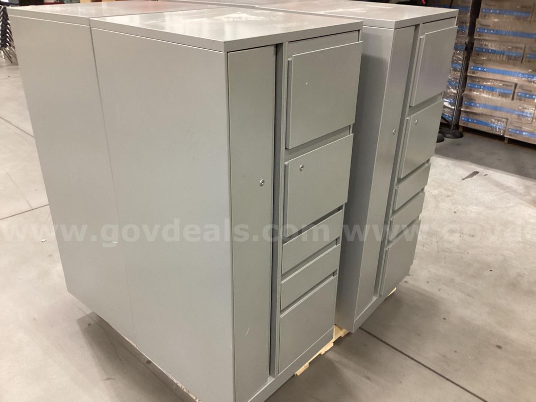 4 grey cabinets (1 of 5)