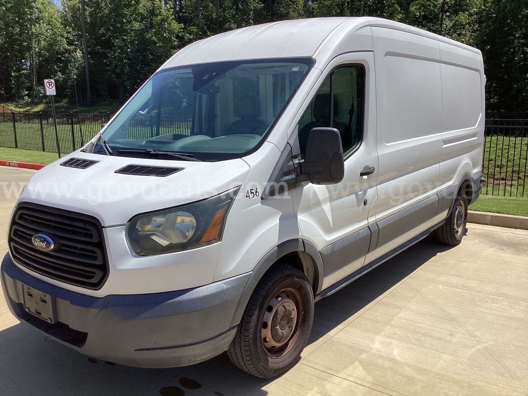 2016 Ford Transit (DC #456)